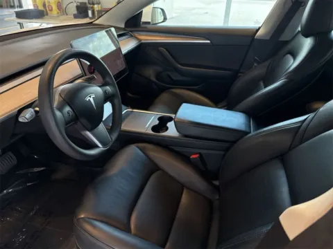 More photos of 2022 Tesla Model 3 Long Range at AutoGiant USA Indianapolis, IN