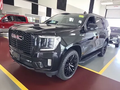 Black 2021 GMC Yukon Denali for sale in Indianapolis, IN
