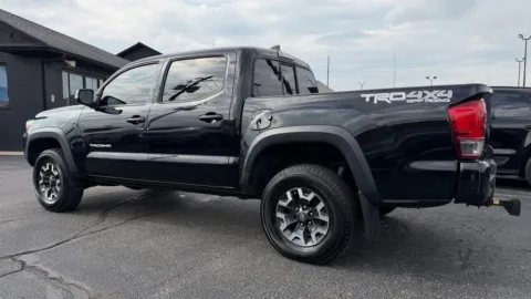 More photos of 2016 Toyota Tacoma TRD Off-Road at AutoGiant USA Indianapolis, IN