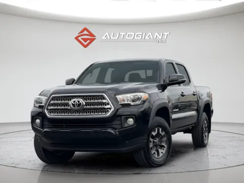 Black 2016 Toyota Tacoma TRD Off-Road for sale in Indianapolis, IN