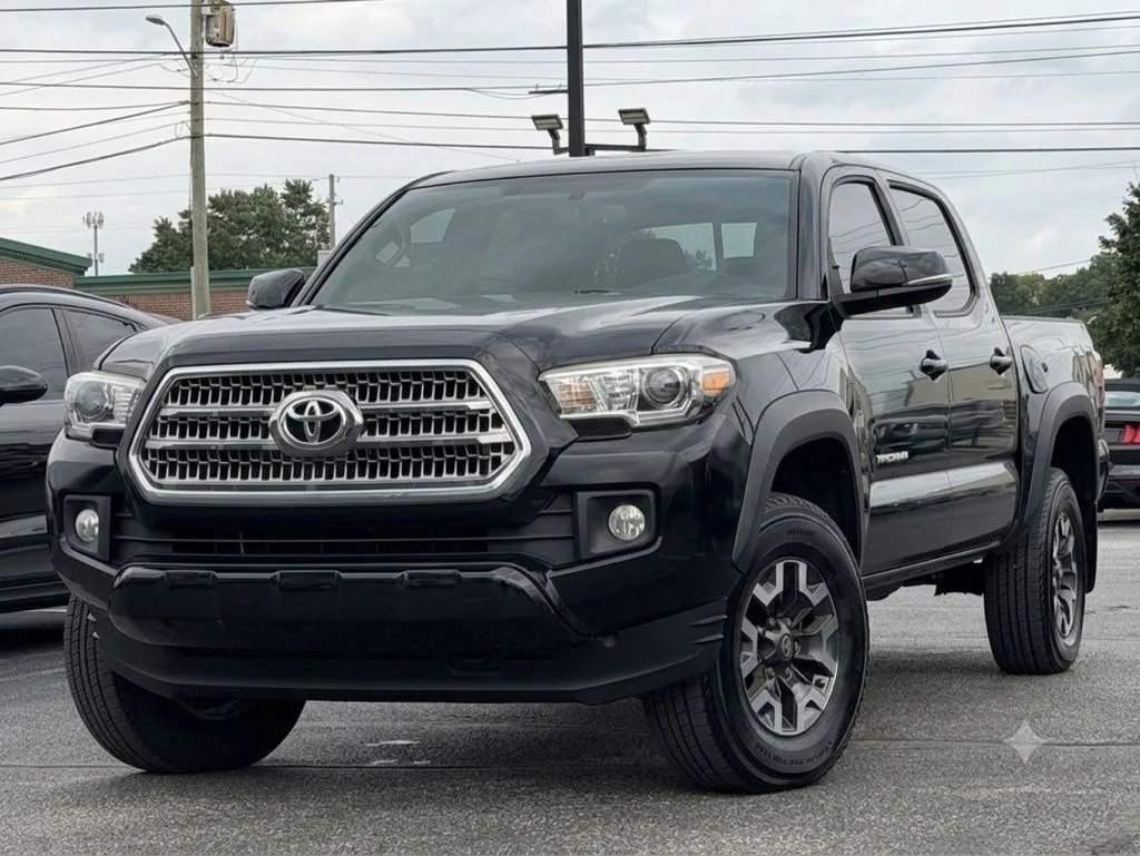 Black 2016 Toyota Tacoma TRD Off-Road for sale in Indianapolis, IN