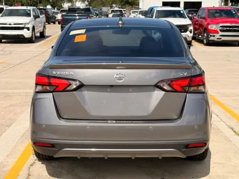 More photos of 2021 Nissan Versa 1.6 SV at AutoGiant USA Indianapolis, IN