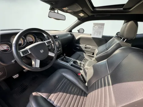 Photos of 2010 Dodge Challenger R/T for sale in Indianapolis, IN at AutoGiant USA Indianapolis