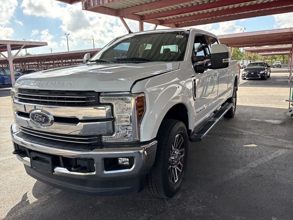 White 2019 Ford F-250SD Lariat for sale in Indianapolis, IN