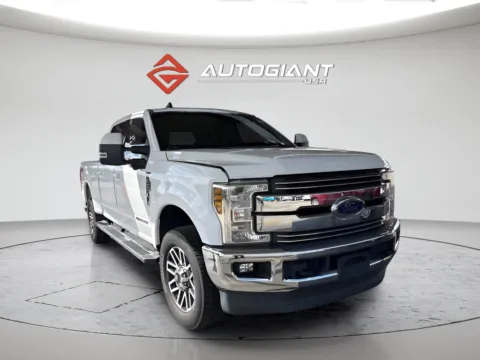 Photos of 2019 Ford F-250SD Lariat for sale in Indianapolis, IN at AutoGiant USA Indianapolis