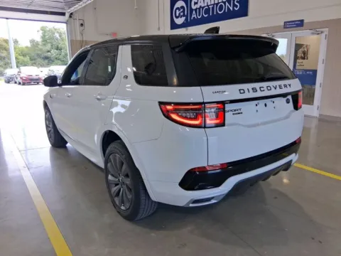More photos of 2020 Land Rover Discovery Sport SE R-Dynamic at AutoGiant USA Indianapolis, IN