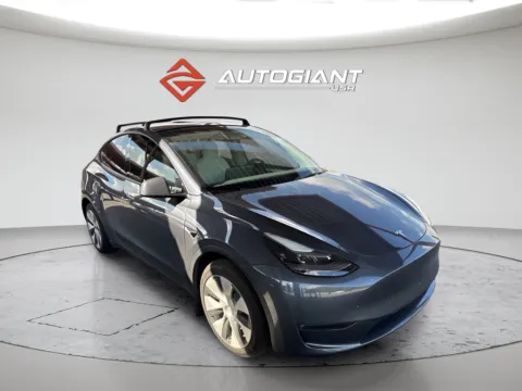 Photos of 2023 Tesla Model Y Long Range for sale in Indianapolis, IN at AutoGiant USA Indianapolis