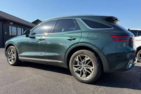 More photos of 2022 Genesis GV70 2.5T at AutoGiant USA Indianapolis, IN