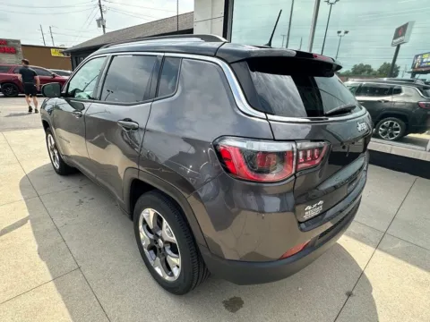 More photos of 2020 Jeep Compass Limited at AutoGiant USA Indianapolis, IN