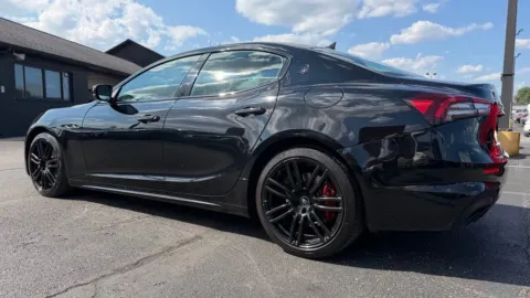 More photos of 2021 Maserati Ghibli at AutoGiant USA Indianapolis, IN