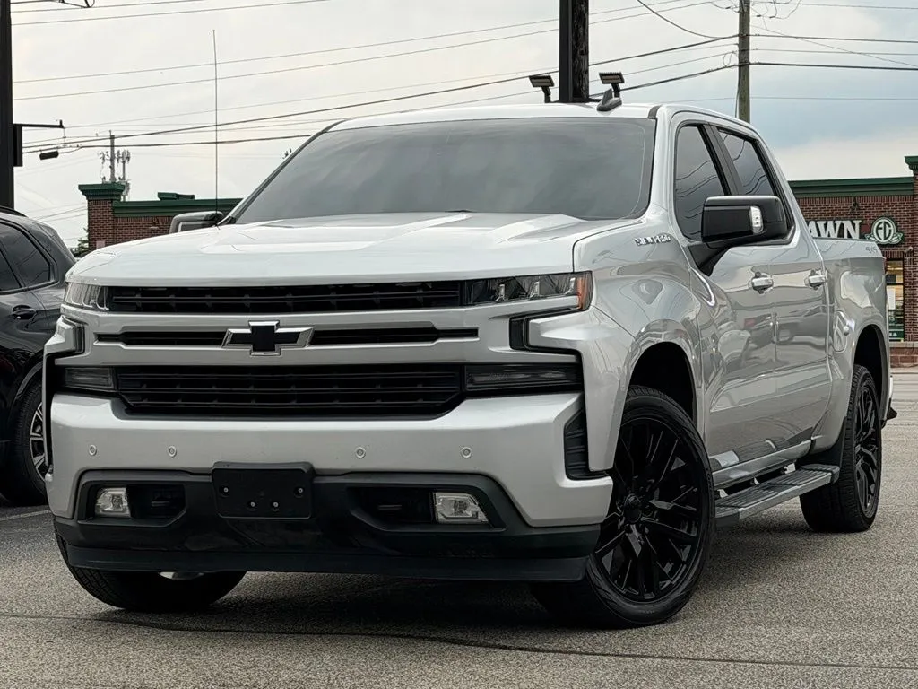 Silver 2019 Chevrolet Silverado 1500 RST for sale in Indianapolis, IN