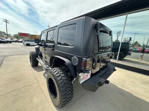 More photos of 2008 Jeep Wrangler Unlimited Sahara at AutoGiant USA Indianapolis, IN