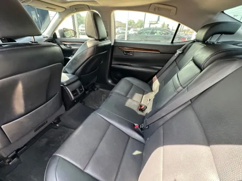 Another view of 2016 Lexus ES 350 for sale in Indianapolis, IN at AutoGiant USA Indianapolis