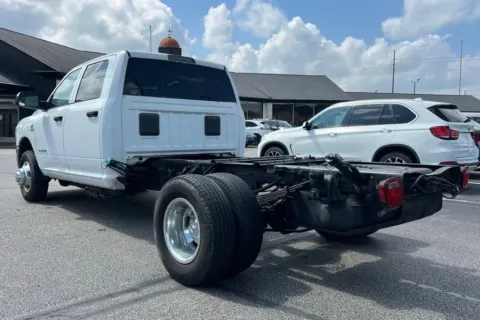 More photos of 2019 Ram 3500 Tradesman at AutoGiant USA Indianapolis, IN