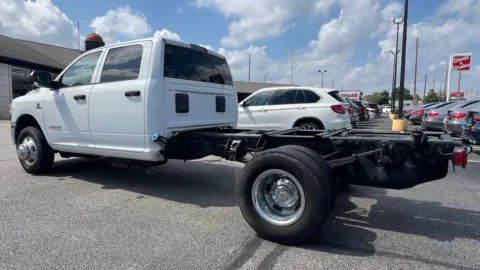 More photos of 2019 Ram 3500 Tradesman at AutoGiant USA Indianapolis, IN