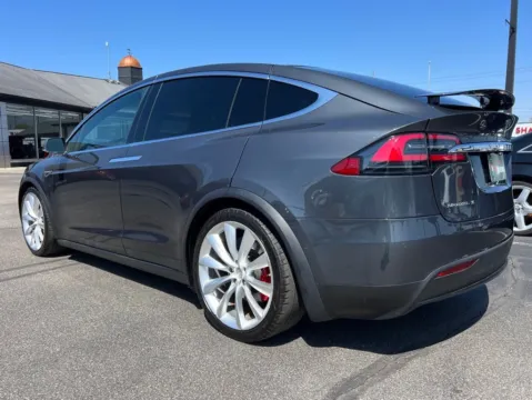 More photos of 2016 Tesla Model X P90D at AutoGiant USA Indianapolis, IN