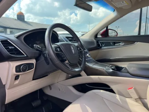 Photos of 2019 Lincoln Nautilus Reserve for sale in Indianapolis, IN at AutoGiant USA Indianapolis