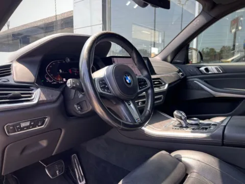 Photos of 2019 BMW X5 xDrive50i for sale in Indianapolis, IN at AutoGiant USA Indianapolis