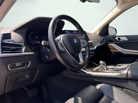 Photos of 2020 BMW X7 xDrive40i for sale in Indianapolis, IN at AutoGiant USA Indianapolis