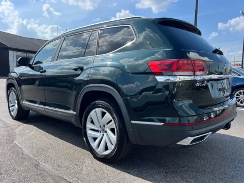 More photos of 2021 Volkswagen Atlas SEL at AutoGiant USA Indianapolis, IN
