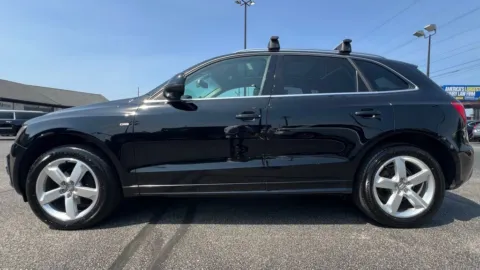 Another view of 2011 Audi Q5 3.2 Premium Plus for sale in Indianapolis, IN at AutoGiant USA Indianapolis