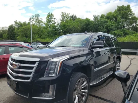 Black 2017 Cadillac Escalade Luxury for sale in Indianapolis, IN