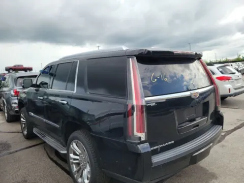 More photos of 2017 Cadillac Escalade Luxury at AutoGiant USA Indianapolis, IN