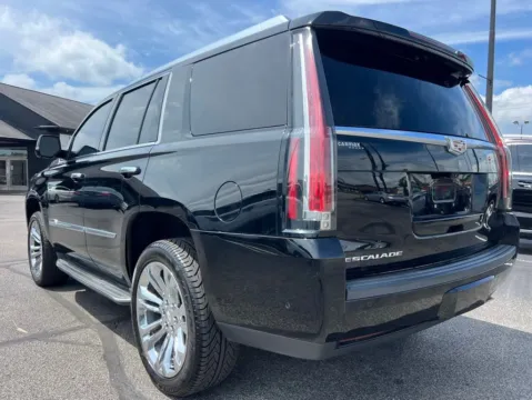More photos of 2017 Cadillac Escalade Luxury at AutoGiant USA Indianapolis, IN