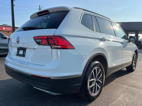 More photos of 2020 Volkswagen Tiguan at AutoGiant USA Indianapolis, IN
