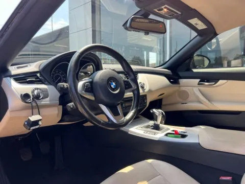 Photos of 2015 BMW Z4 sDrive28i for sale in Indianapolis, IN at AutoGiant USA Indianapolis