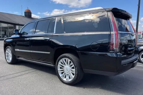 More photos of 2016 Cadillac Escalade ESV Platinum Edition at AutoGiant USA Indianapolis, IN