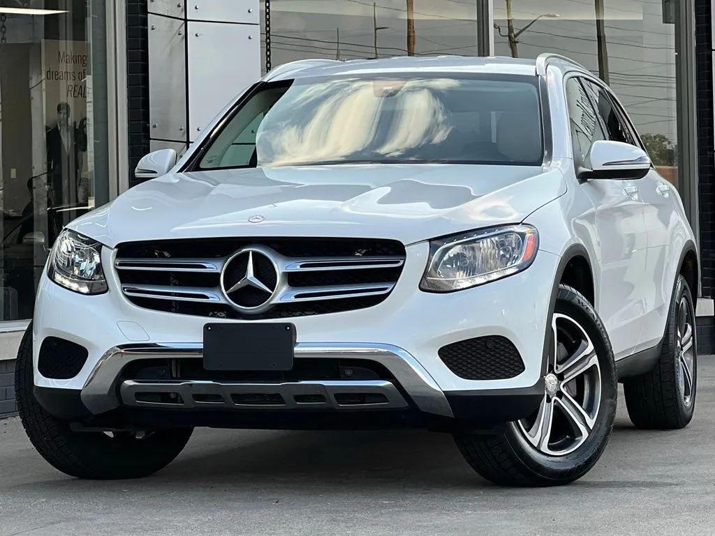 White 2016 Mercedes-Benz GLC 300 for sale in Indianapolis, IN