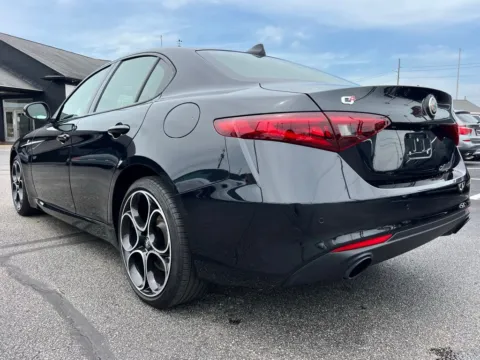 More photos of 2022 Alfa Romeo Giulia Ti at AutoGiant USA Indianapolis, IN
