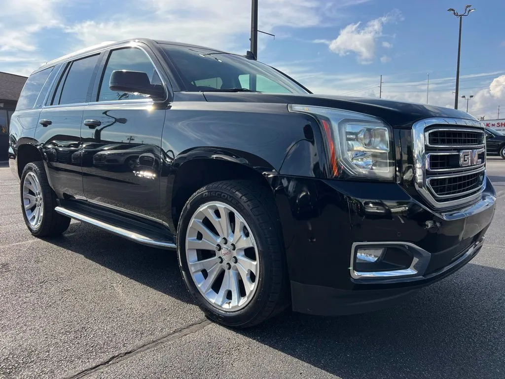 2020 Gmc Yukon SLT photo 3
