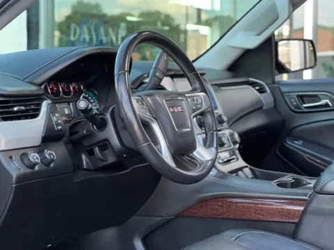 Photos of 2020 GMC Yukon SLT Standard Edition for sale in Indianapolis, IN at AutoGiant USA Indianapolis