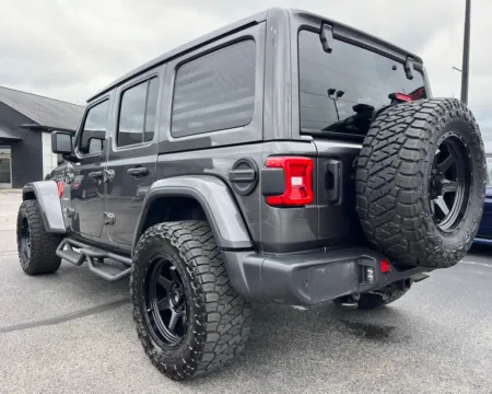 More photos of 2021 Jeep Wrangler Unlimited Sahara at AutoGiant USA Indianapolis, IN