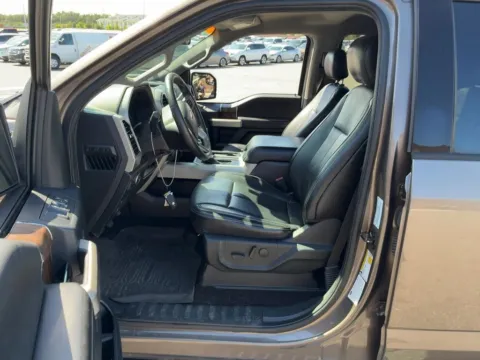 More photos of 2019 Ford F-150 Lariat at AutoGiant USA Indianapolis, IN