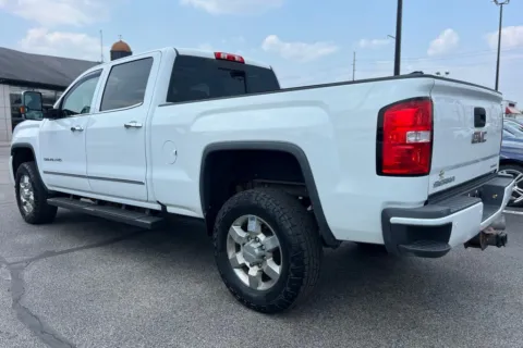 More photos of 2018 GMC Sierra 3500HD Denali at AutoGiant USA Indianapolis, IN