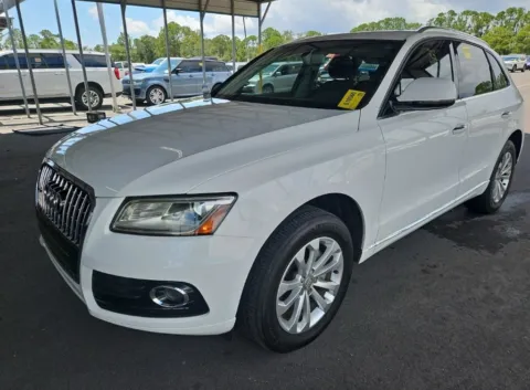 White 2016 Audi Q5 2.0T Premium for sale in Indianapolis, IN