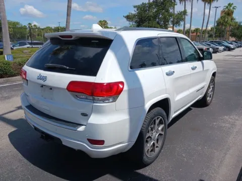 Another view of 2020 Jeep Grand Cherokee Overland for sale in Indianapolis, IN at AutoGiant USA Indianapolis