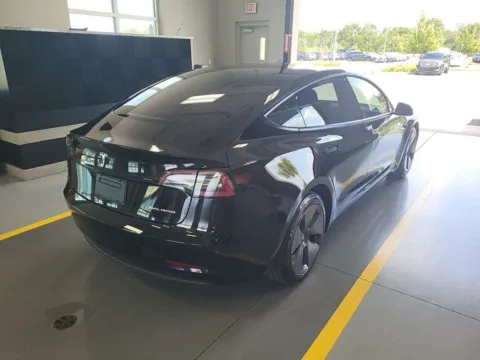 More photos of 2022 Tesla Model 3 Long Range at AutoGiant USA Indianapolis, IN