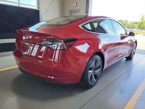 More photos of 2018 Tesla Model 3 Long Range at AutoGiant USA Indianapolis, IN