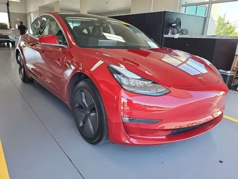 More photos of 2018 Tesla Model 3 Long Range at AutoGiant USA Indianapolis, IN