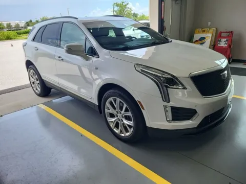 More photos of 2020 Cadillac XT5 Sport at AutoGiant USA Indianapolis, IN