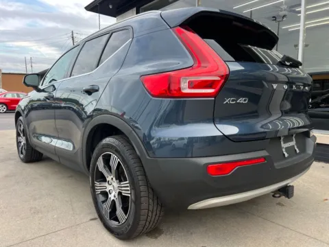 More photos of 2021 Volvo XC40 T4 Inscription at AutoGiant USA Indianapolis, IN