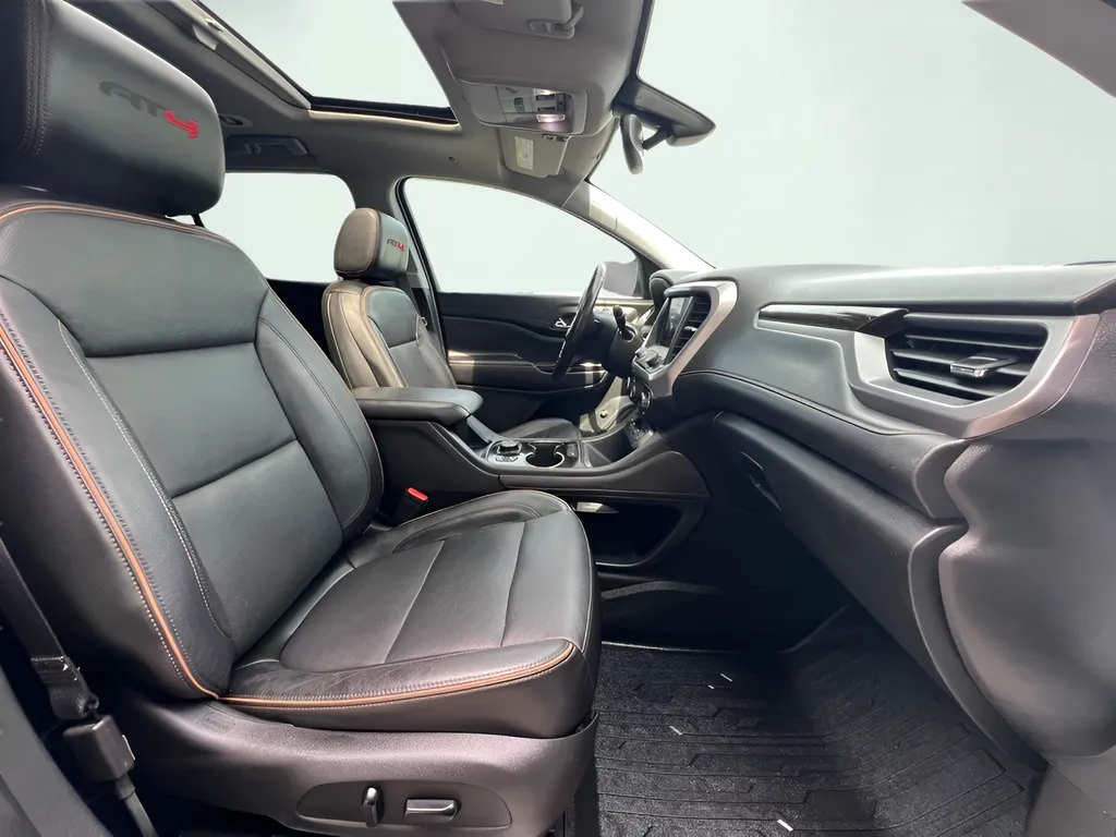 2020 GMC Acadia AT4 - Photo 29