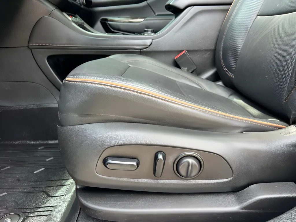 2020 GMC Acadia AT4 - Photo 35