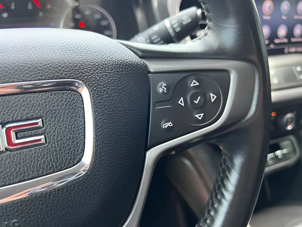2020 GMC Acadia AT4 - Photo 40