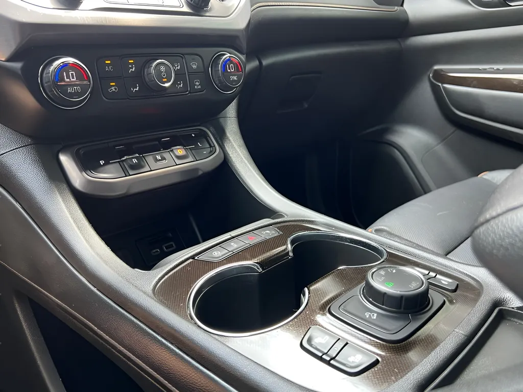 2020 GMC Acadia AT4 - Photo 51