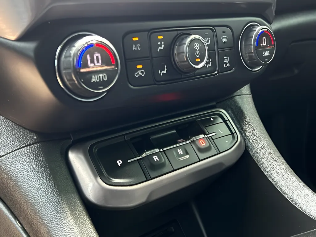2020 GMC Acadia AT4 - Photo 49